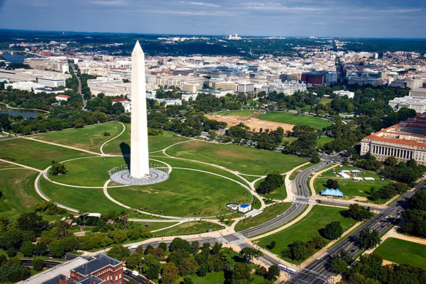 Aerial view of Washington Monument and White House